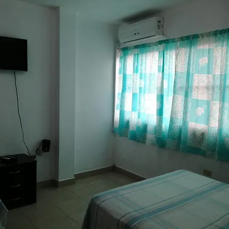 Francisco Habitaciones Manta Exterior photo